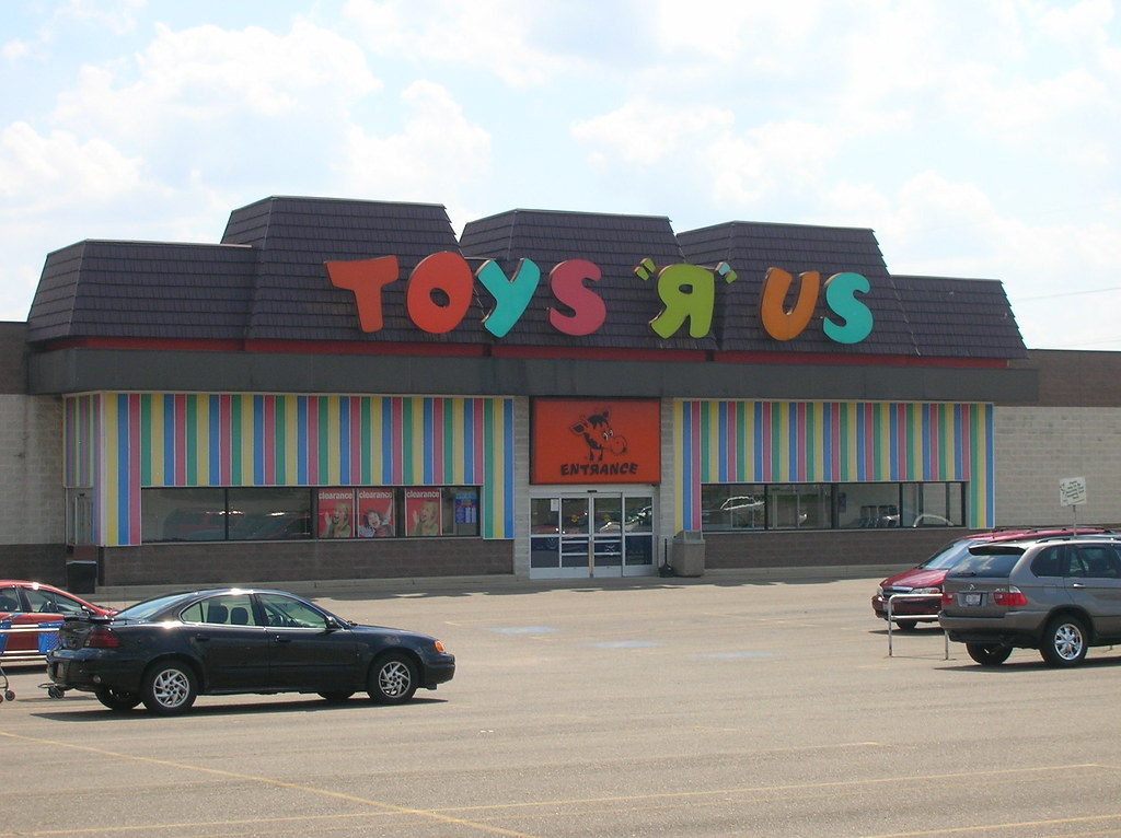 Toys 'R' Us StoreBoardman, Ohio Aaron Turner Flickr