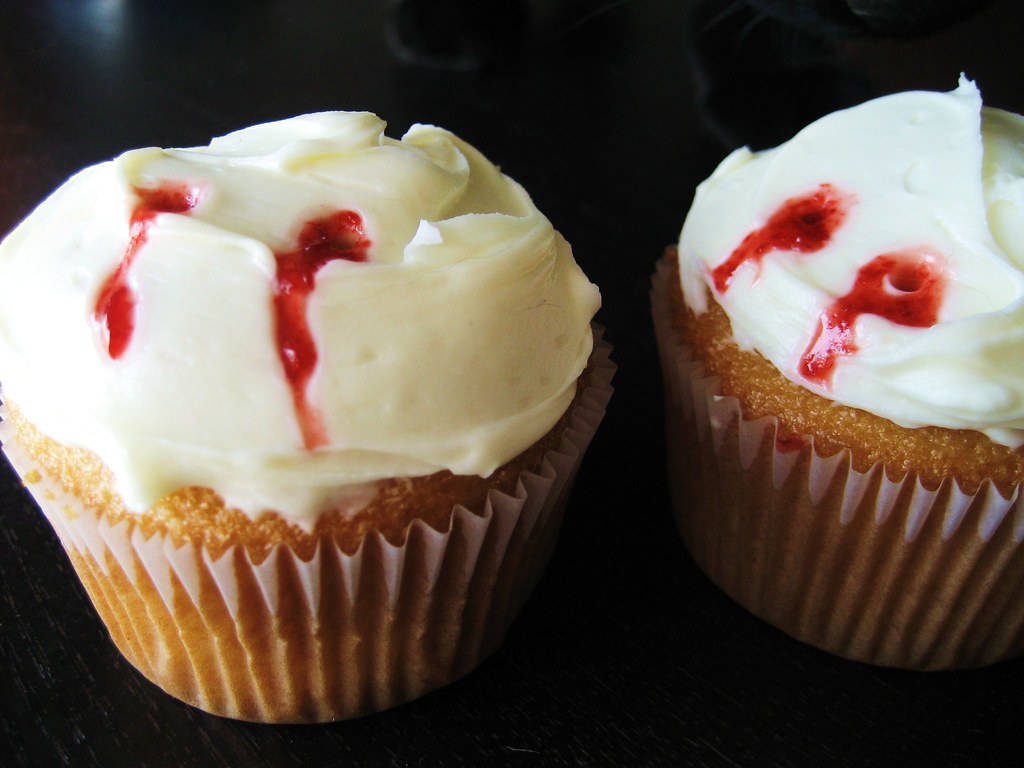 Vampire cupcakes Cherryfilled cupcakes with bite marks. N… Flickr
