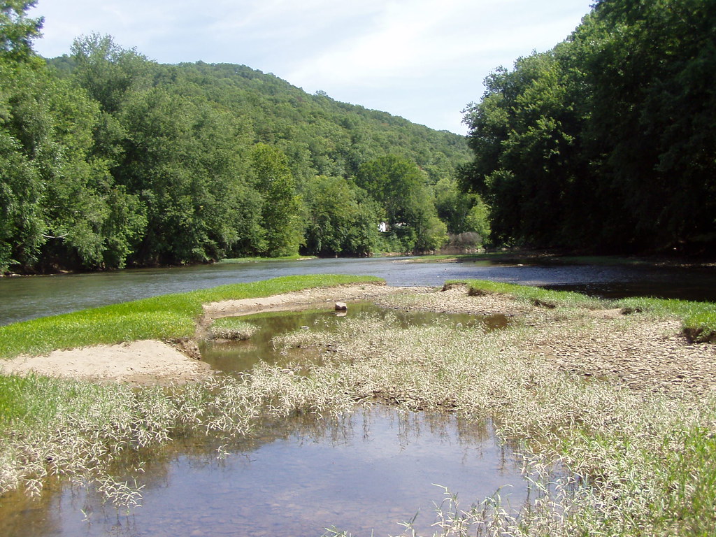 P1010119 An island in the Elk River near Blue Creek WV. I … Flickr