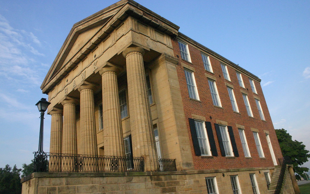 Old Shawneetown The bank on the register of Illinois His… Flickr