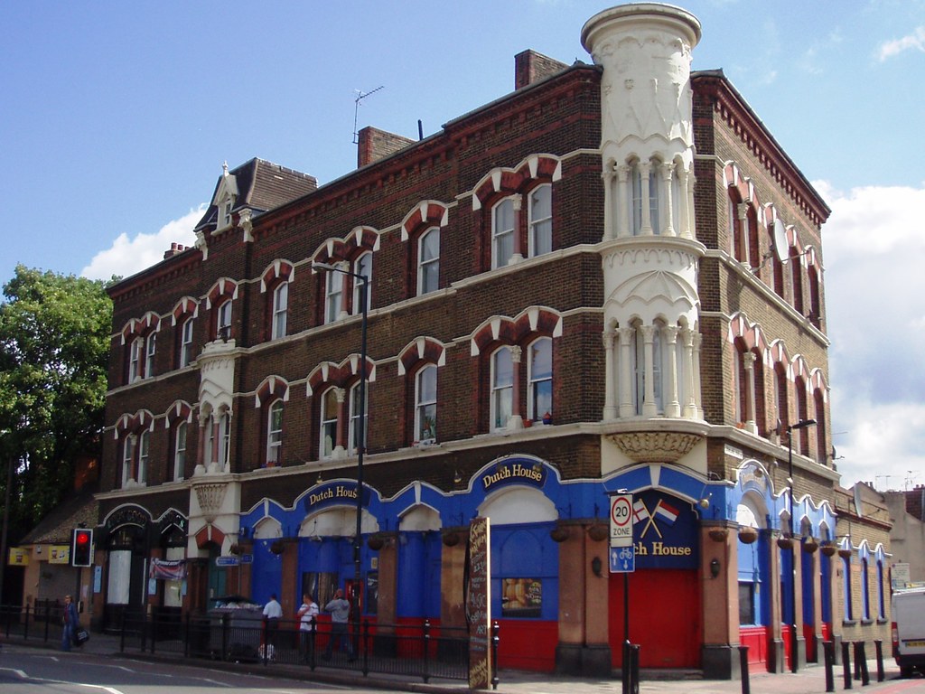 Dutch House, South Tottenham, N15 A grand building, near S… Flickr
