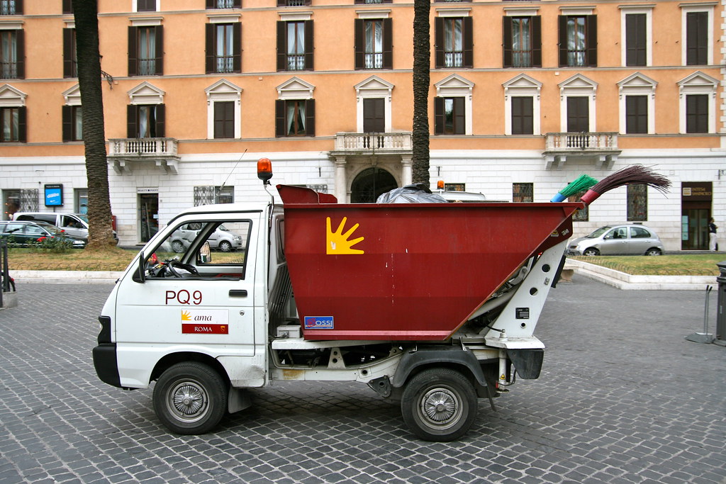 Tiny Garbage Truck All of the cars in Italy are much much … Flickr