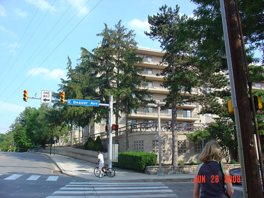 Beaver Hill Apartments Jay's first apartment! Flickr