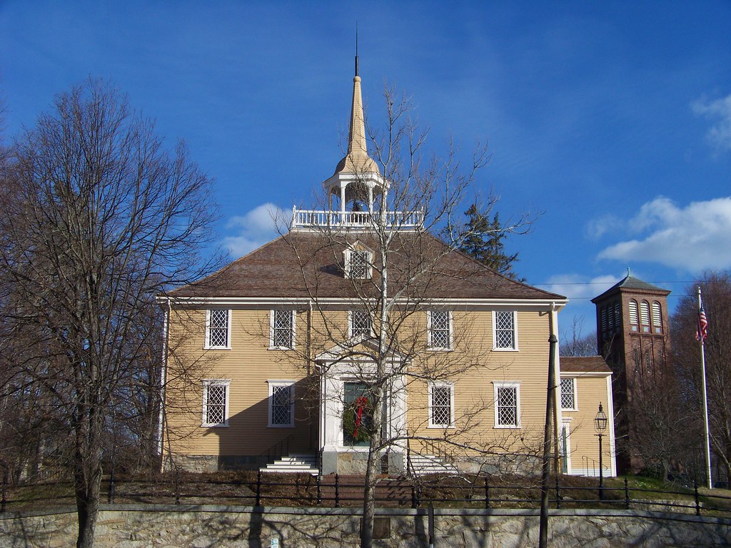 Old Ship Church The Old Ship Church in Hingham Village, MA… Flickr