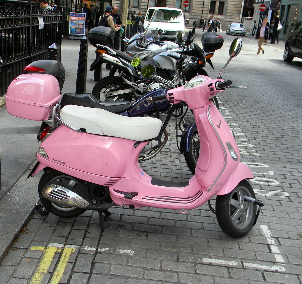 pink motor scooter Charing cross road London 18th June 201… Flickr