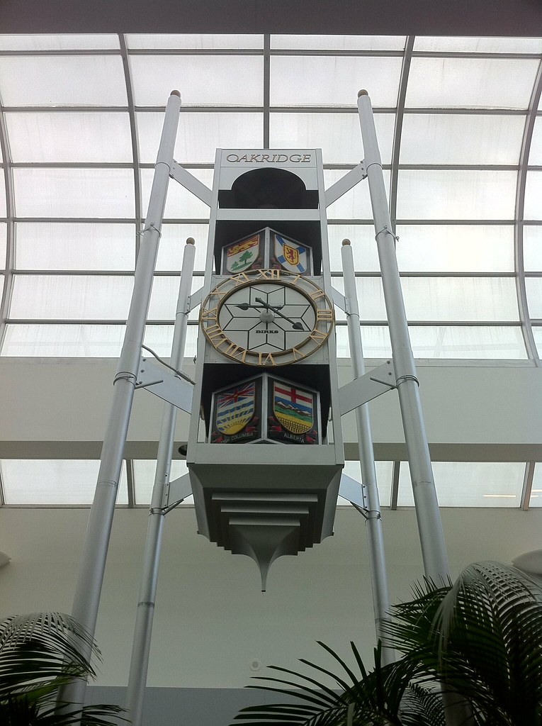 Oakridge Centre clock Richard Eriksson Flickr