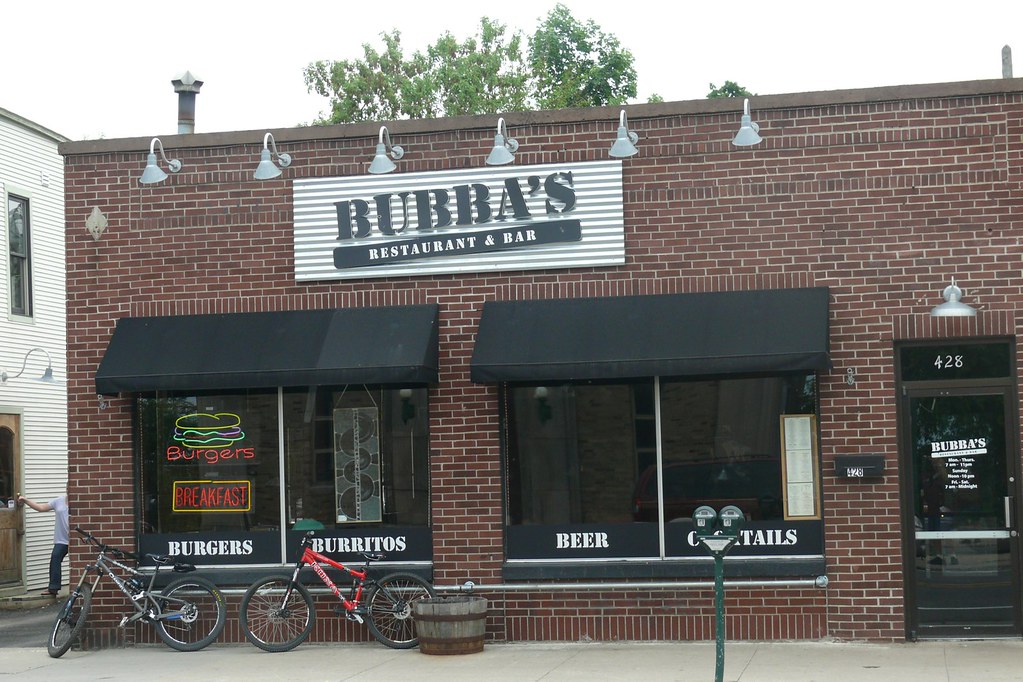 Bubba's Restaurant & Bar Traverse City, Michigan taken for… Flickr