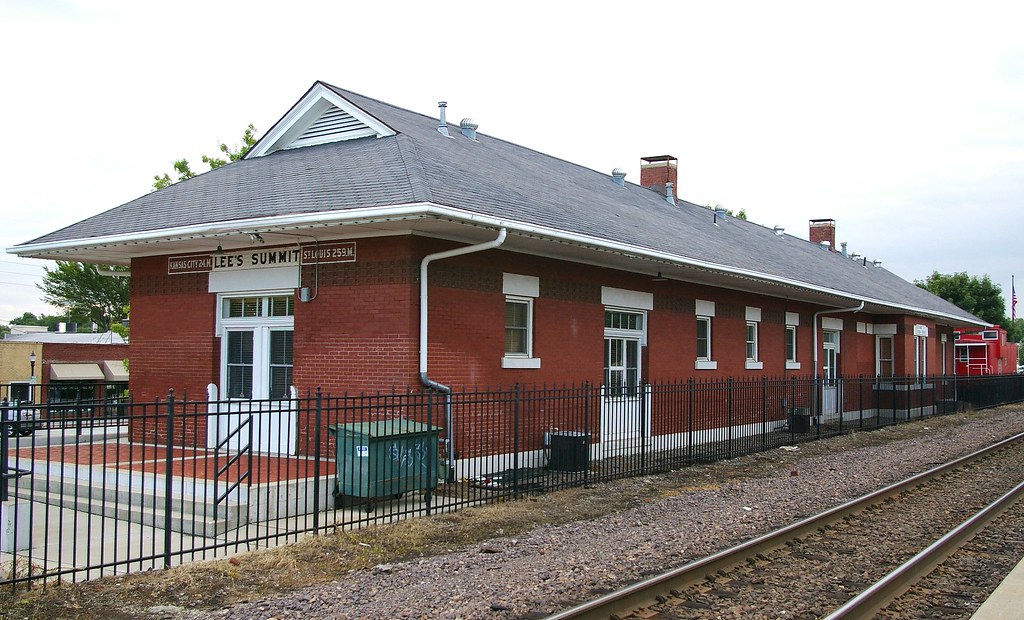 Lee's Summit, MO train station Missouri Pacific station bu… Flickr