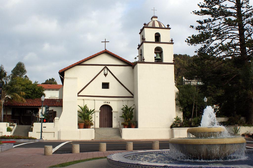 Mission San Buenaventura View of Mission San Buenaventura … Flickr