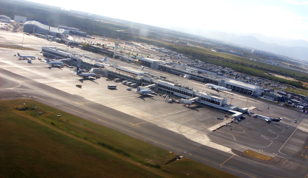 Aeropuerto de Monterrey Monterrey, Mexico Jose Roman Hernandez Flickr