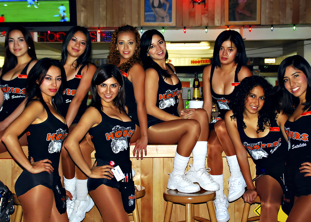 Chicas del Hooter's en Cd. Satelite Mexico Enrique Flickr