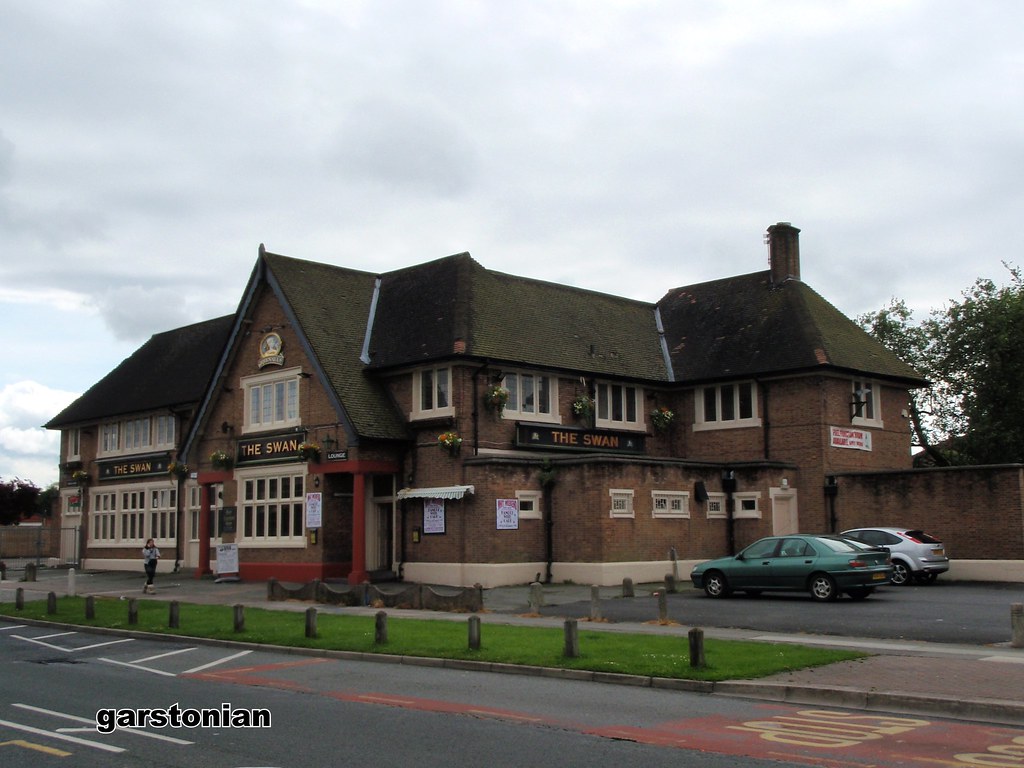 The Swan Huyton, Liverpool Corner of Kingsway and Rupert… Flickr