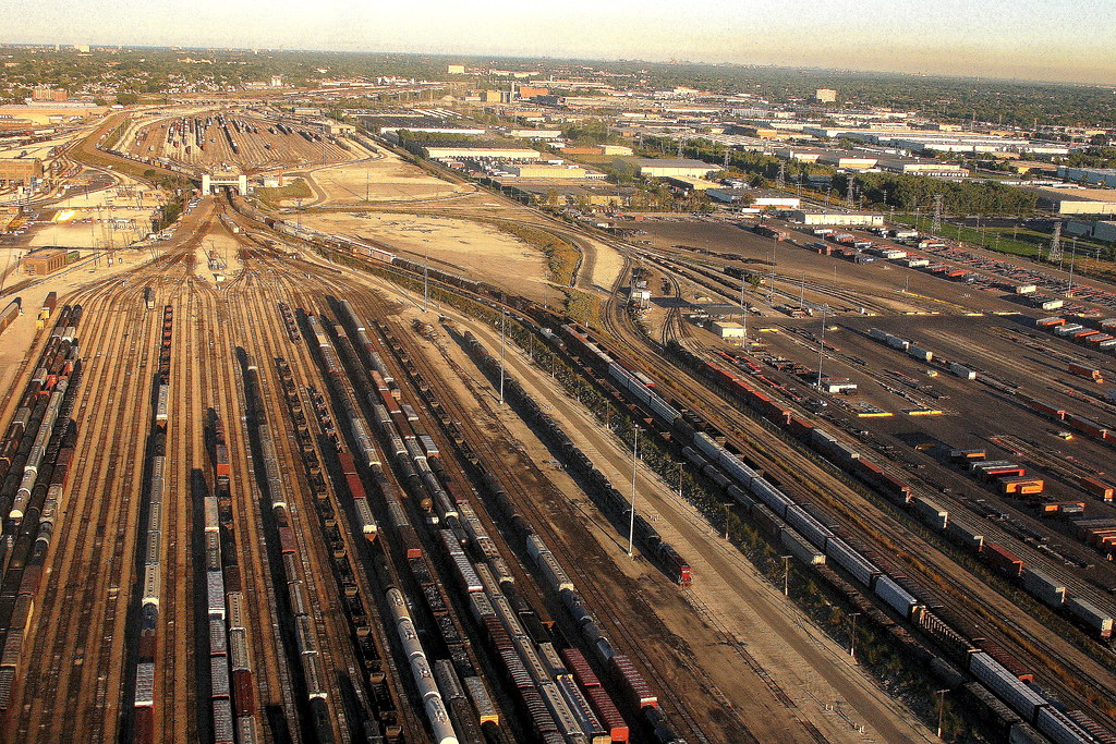 Chicago rail yard Bedford Park section of Chicago near Mid… Flickr