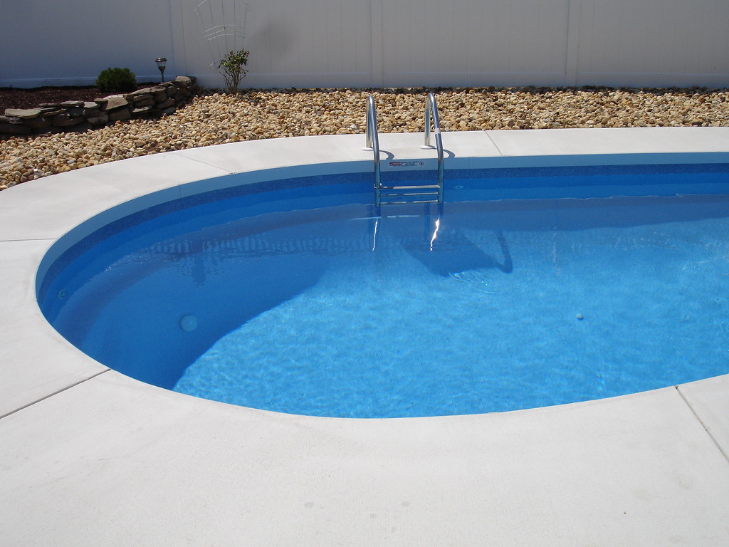 Cantilever Style Pool Deck Without The Hassle Ph 888282… Flickr