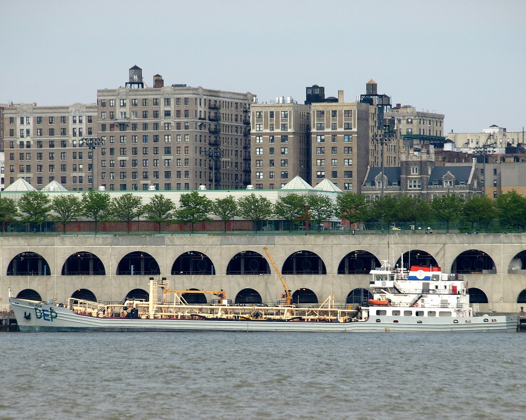DEP RED HOOK Sludge Vessel, North River Wastewater Treatme… Flickr