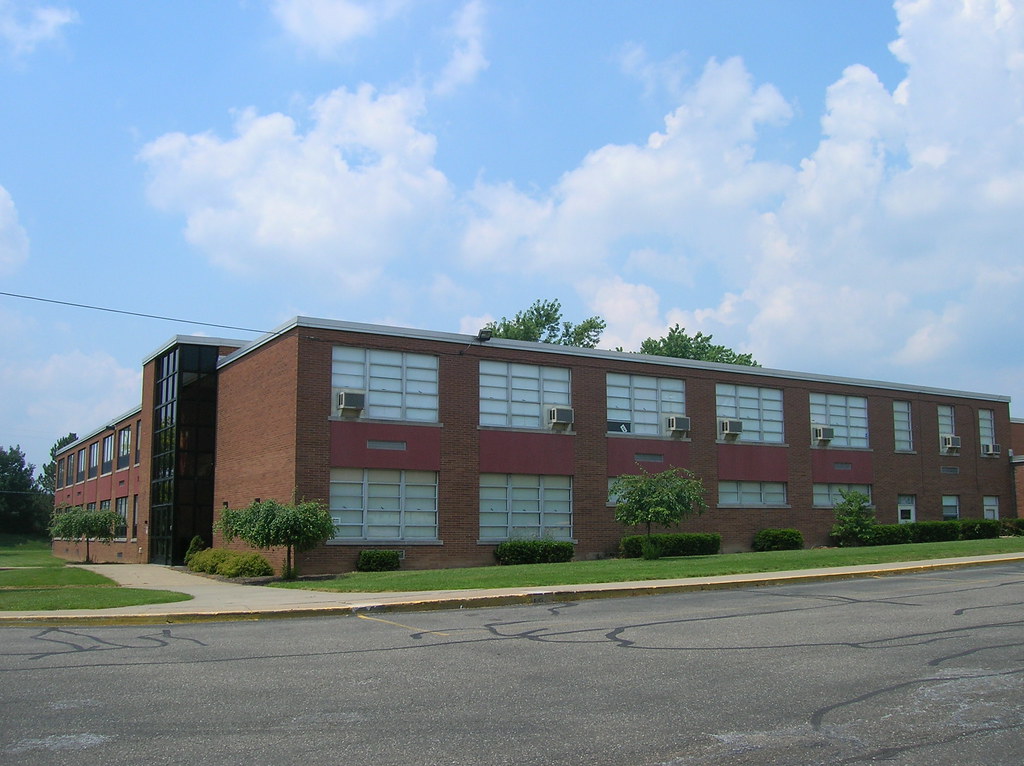071708 Lakeview Junior High SchoolStow, Ohio (1) Flickr