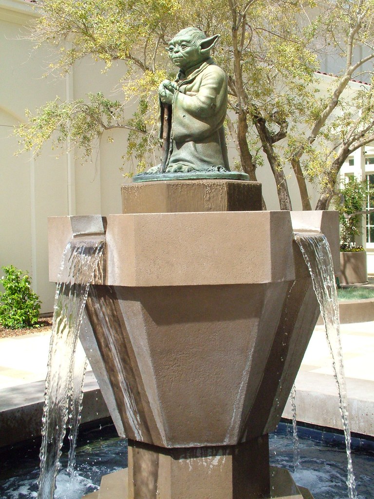 Yoda Statue / Fountain Presidio, San Francisco Photo by … Flickr