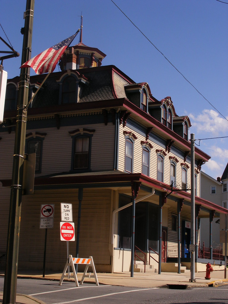 Slatington, PA hotel Dennis Flickr