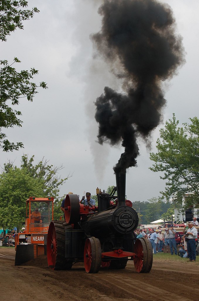 Blowing Black Smoke Mason Steam Tractor Show 2008 087 N… Flickr