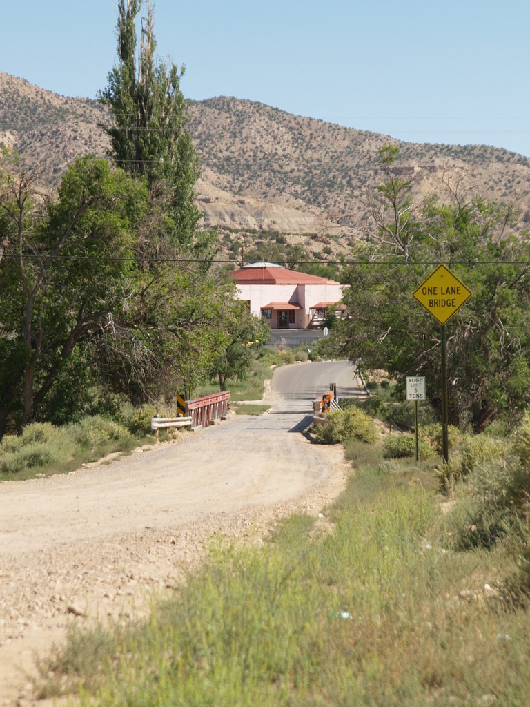 Navajo Indian reservation New Mexico the town of Tohatchi … Flickr