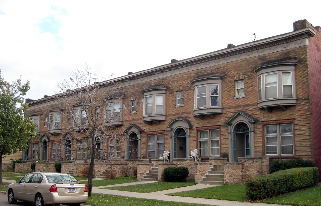 Detroit Townhomes I would love to live in one of these! On… Flickr