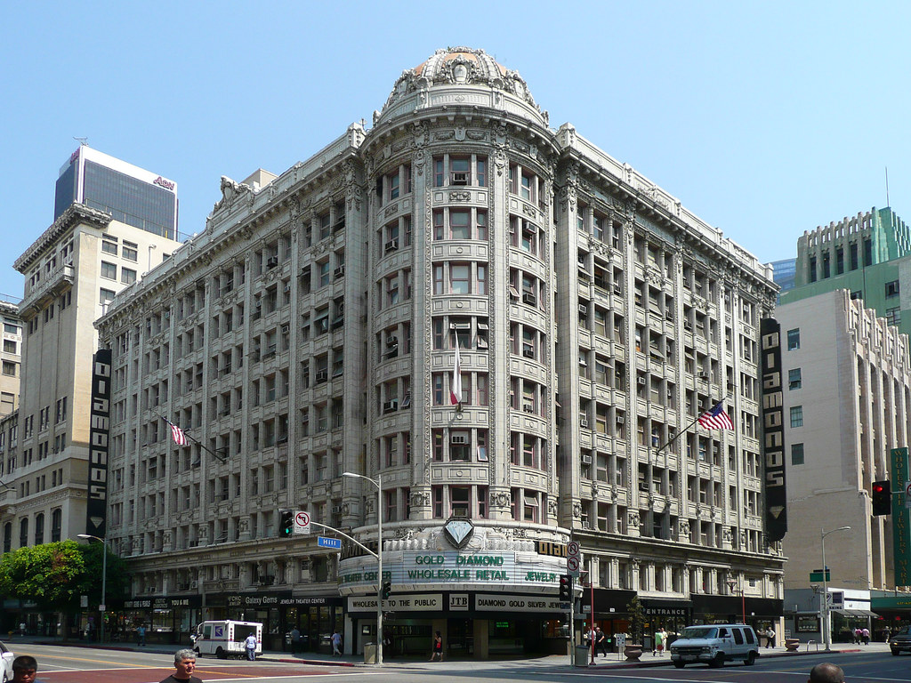 Los Angeles, CA Warner Brothers Downtown Theater In the Br… Flickr