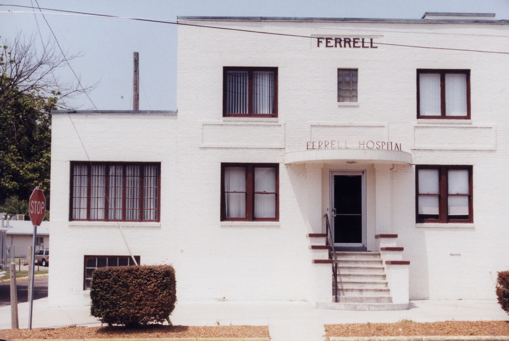 Ferrell Hospital Eldorado, IL Darren Snow Flickr