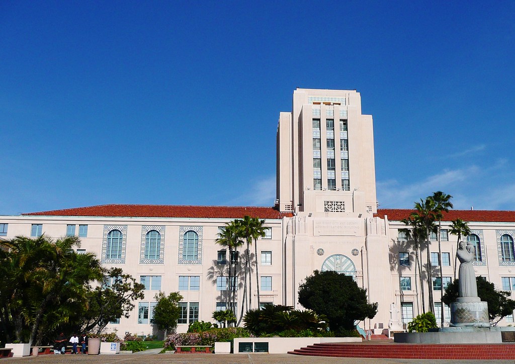 San Diego, CA San Diego City and County Building On the Na… Flickr