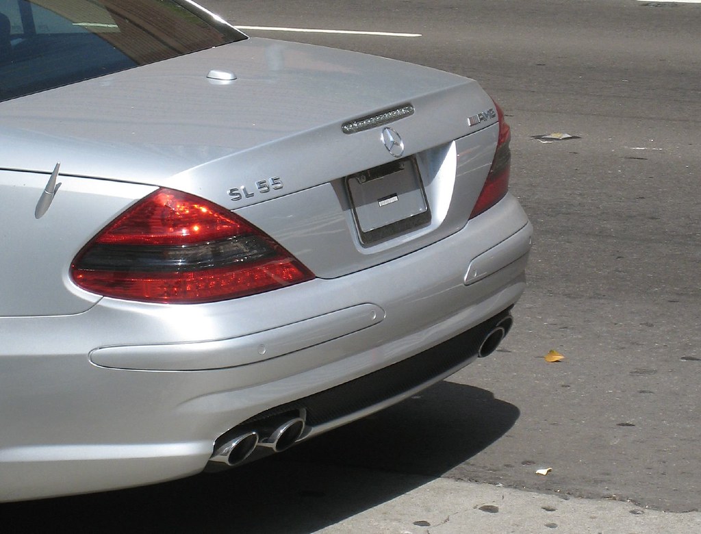 Apple Let's Rock Event D1 Steve Jobs' Car Mercedes SL55… Flickr