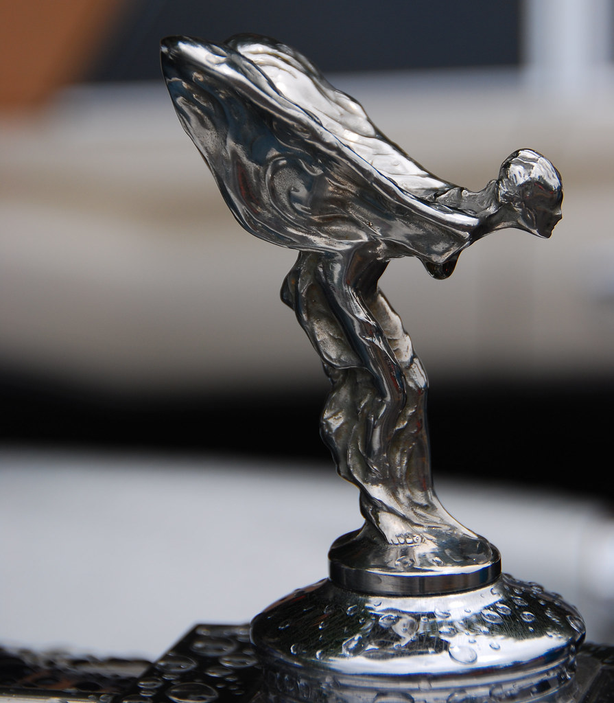 Rolls Royce Rolls Royce hood ornament at a car show in Old… Flickr