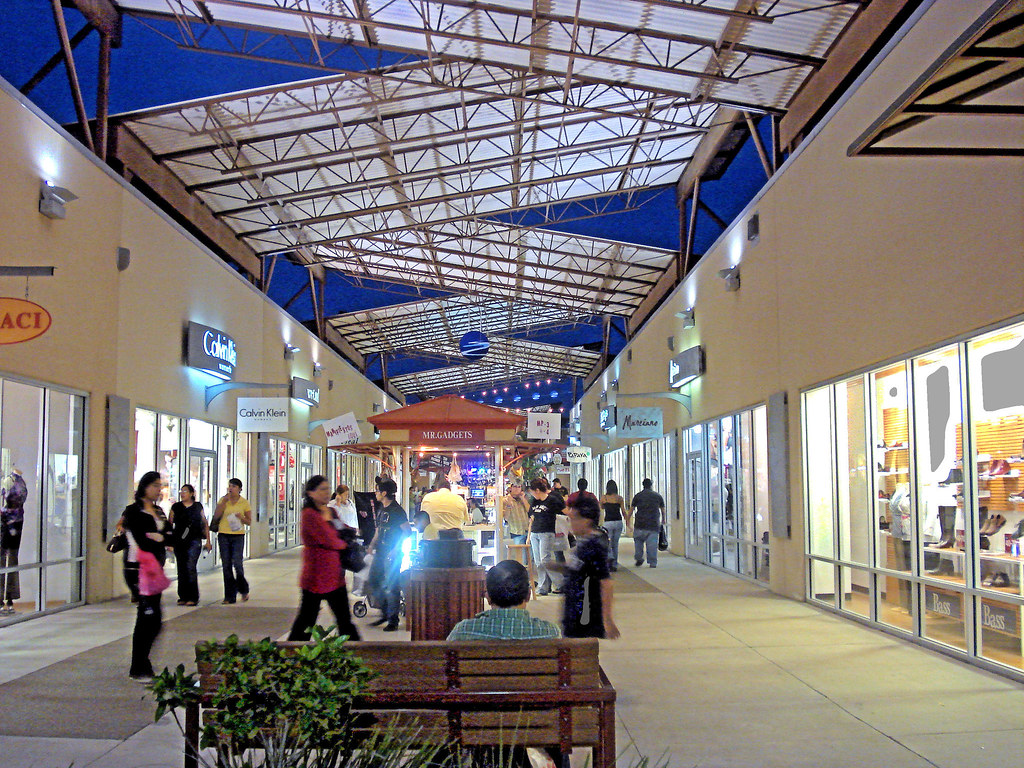 Rio Grande Valley Premium Outlets, Mercedes, Tx. ing Flickr