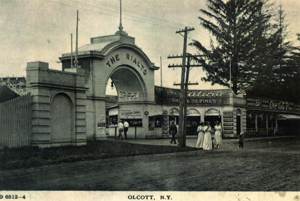 The Rialto, Olcott Beach, New York This is the Front of th… Flickr