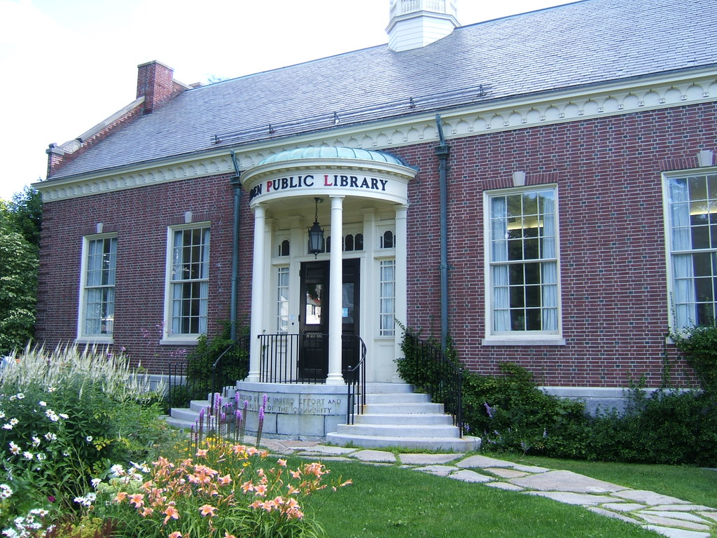 Camden (Maine) Public Library The public library in Camden… Flickr