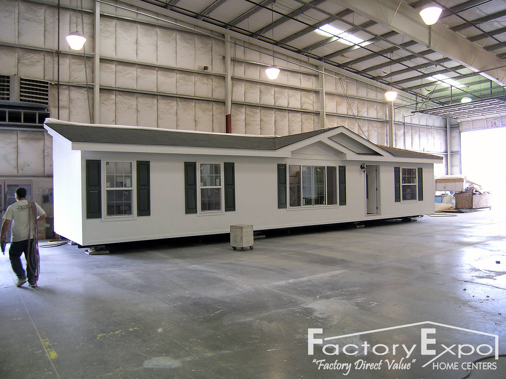 Factory tour part 4 Manufactured Home Factory in Woodbur… Flickr