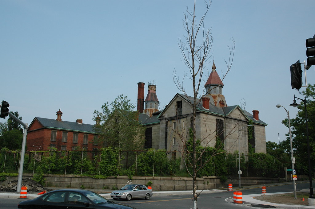 Old Salem Prison, Bridge Street, Salem, MA sagarmohan Flickr