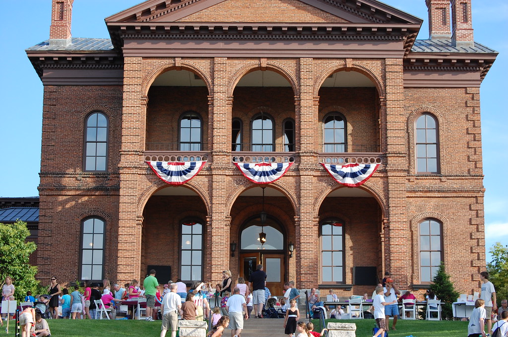 Historic Courthouse Stillwater, MN historic courthouse. Ta… Flickr