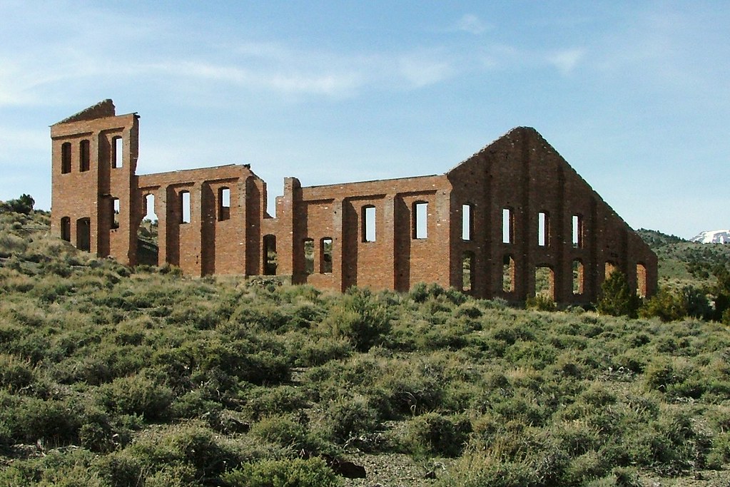 Belmont, Nevada Ruins of the MonitorBelmont Mill, built i… Flickr