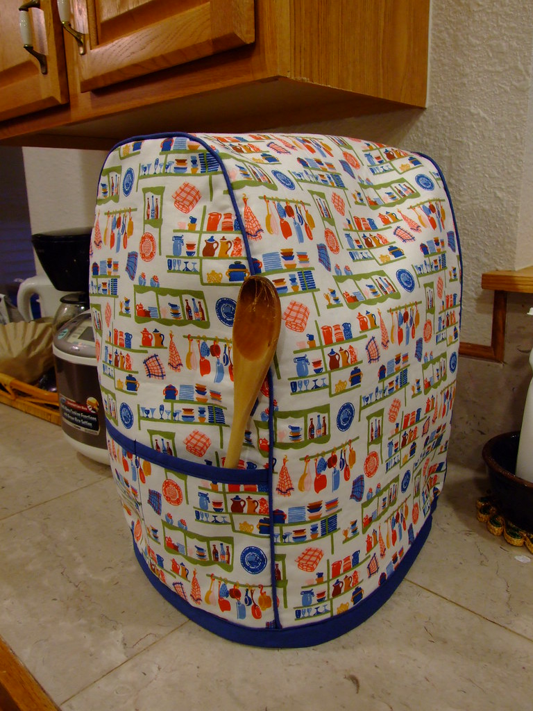 kitchenaid mixer cover (side) using this pattern with some… Flickr