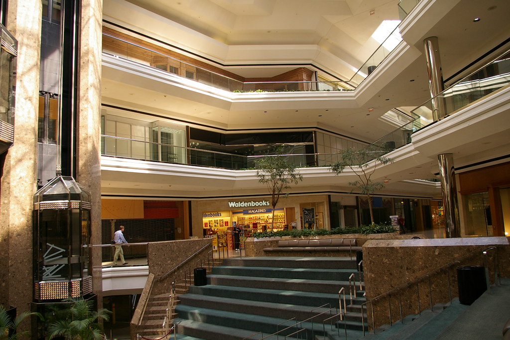 City Center Mall, Columbus, Ohio Less than 20 years old, t… Flickr