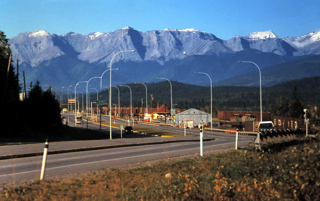 gm_13211 Rocky Mountain View, Hinton Alberta 1991 View of … Flickr