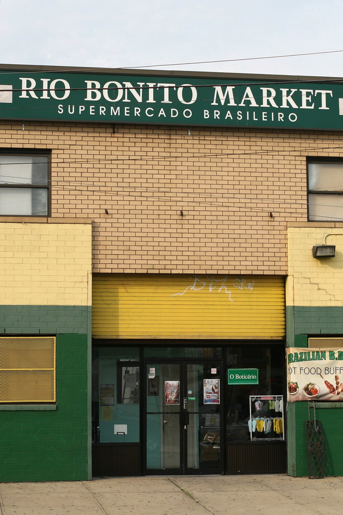 Rio Bonito Market, Astoria, Queens Dave Cook Flickr