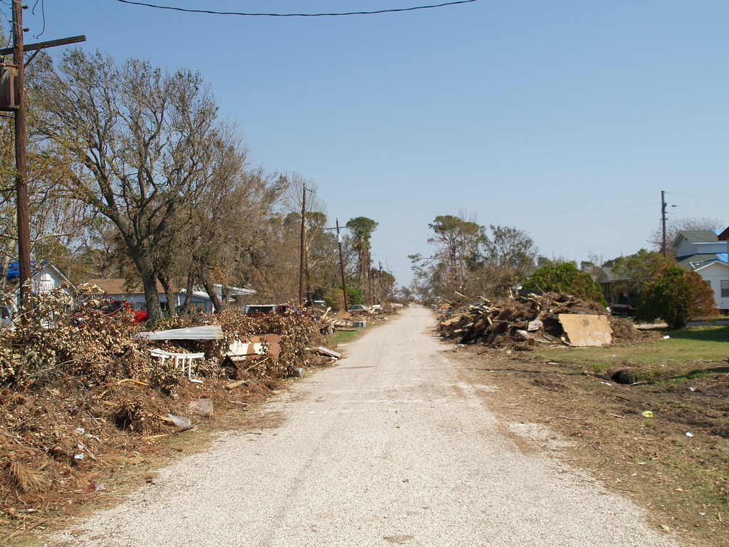 Smith Point Texas and along F.M. 562 road and Town above t… Flickr