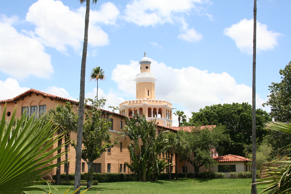 Stetson Law no. 621 Stetson University College of Law in G… Flickr