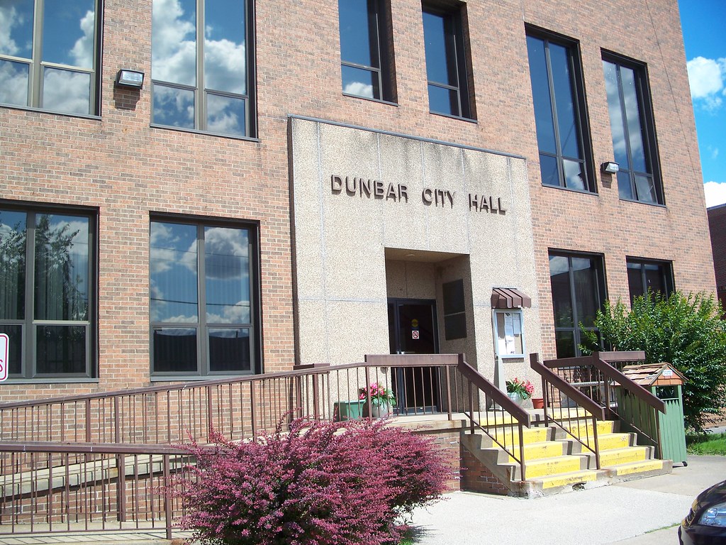 Dunbar City Hall, Dunbar, WV City Hall, Dunbar, West Virgi… Flickr