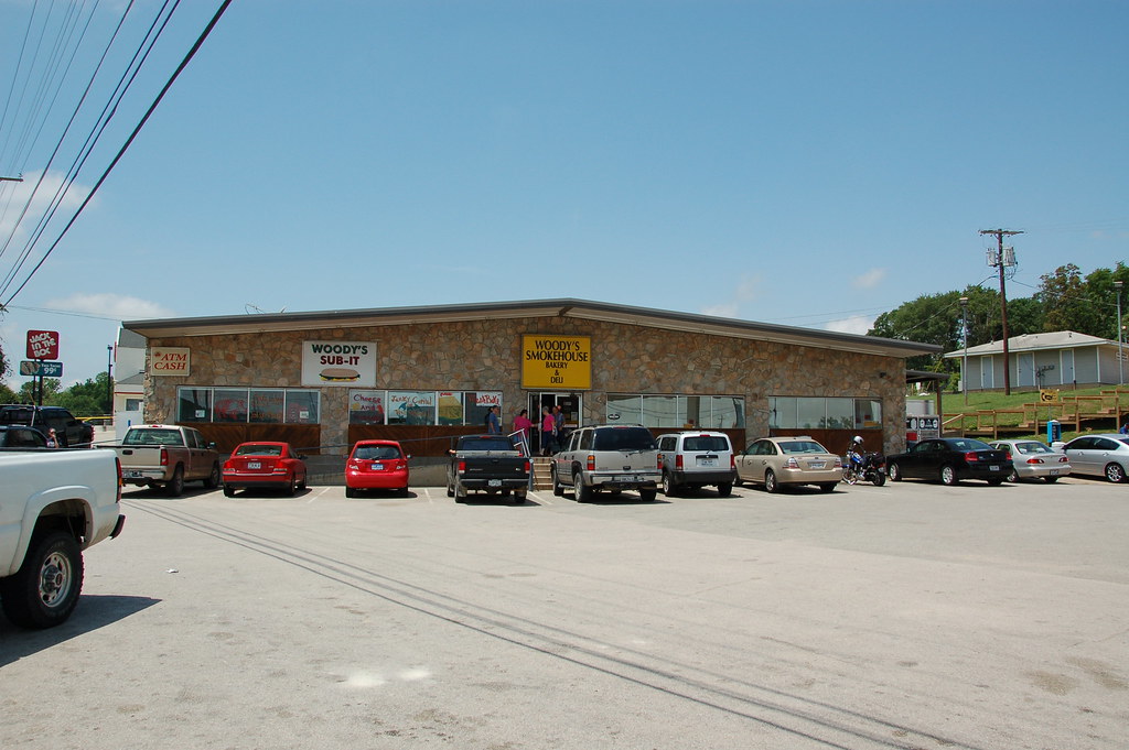 Woody's Smokehouse Centerville, Texas. phototram Flickr