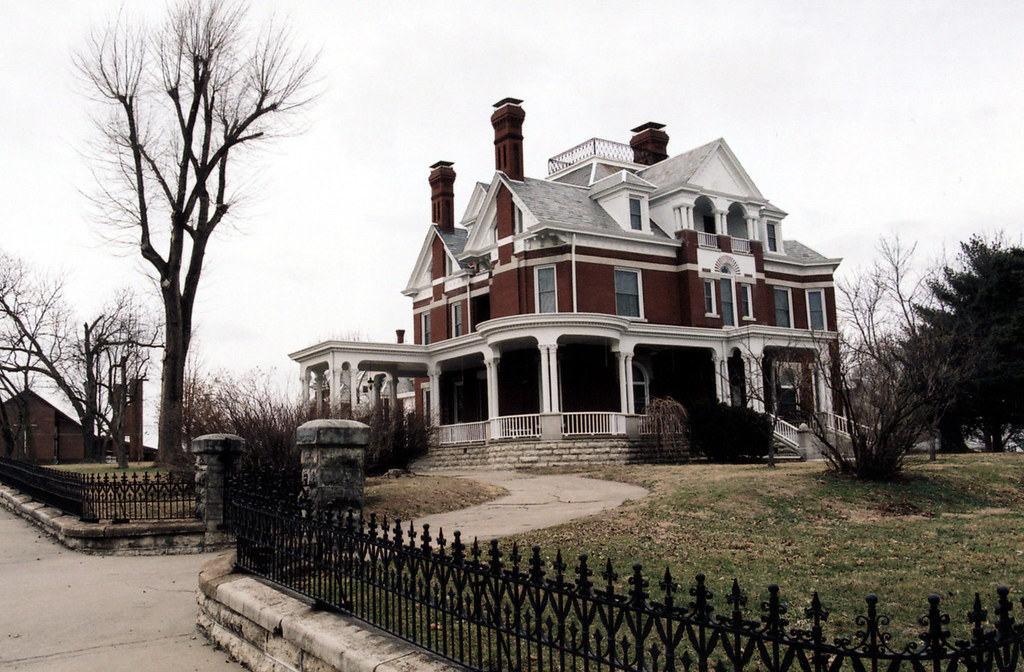 Eitzen Mansion California, MO What a fantastic house. Quot… Flickr
