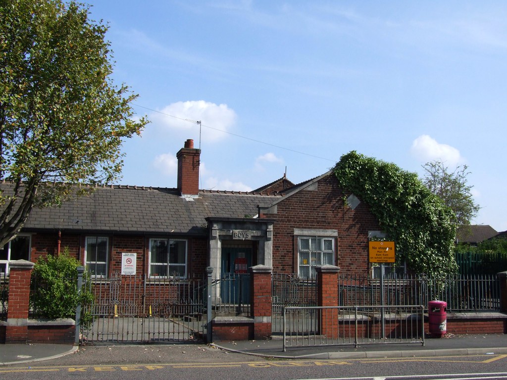 Tootal Drive, Salford Tootal Drive primary school, Salford… Flickr