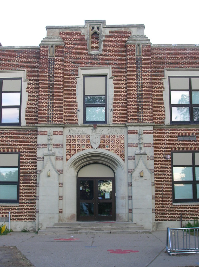 101108 Thoreau Park SchoolParma, Ohio (9) Aaron Turner Flickr