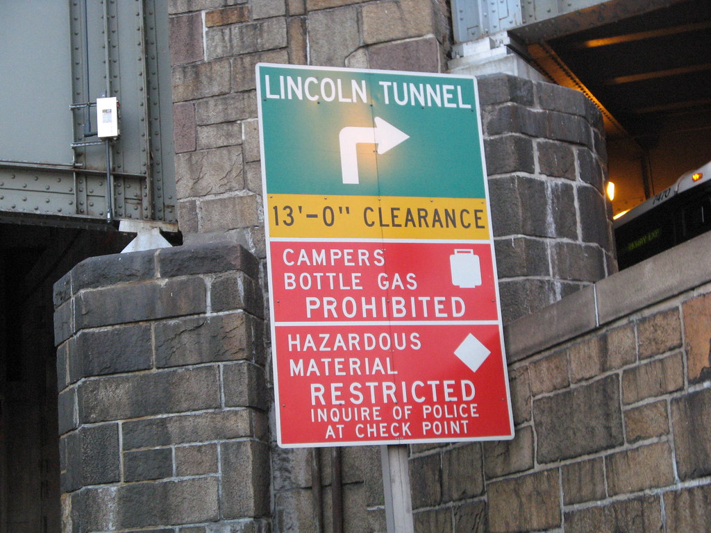 Lincoln Tunnel sign, 8/5/07 Gary Dunaier Flickr