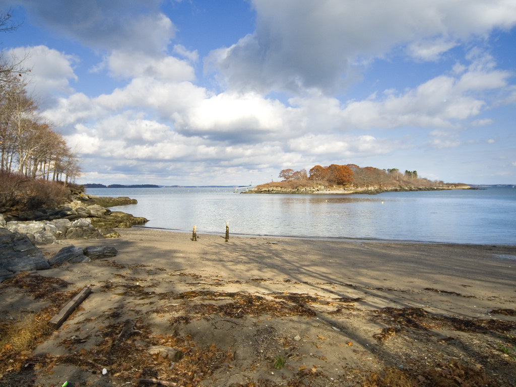 Beach on Great Diamond Island, Maine 2008 Beach on Great D… Flickr